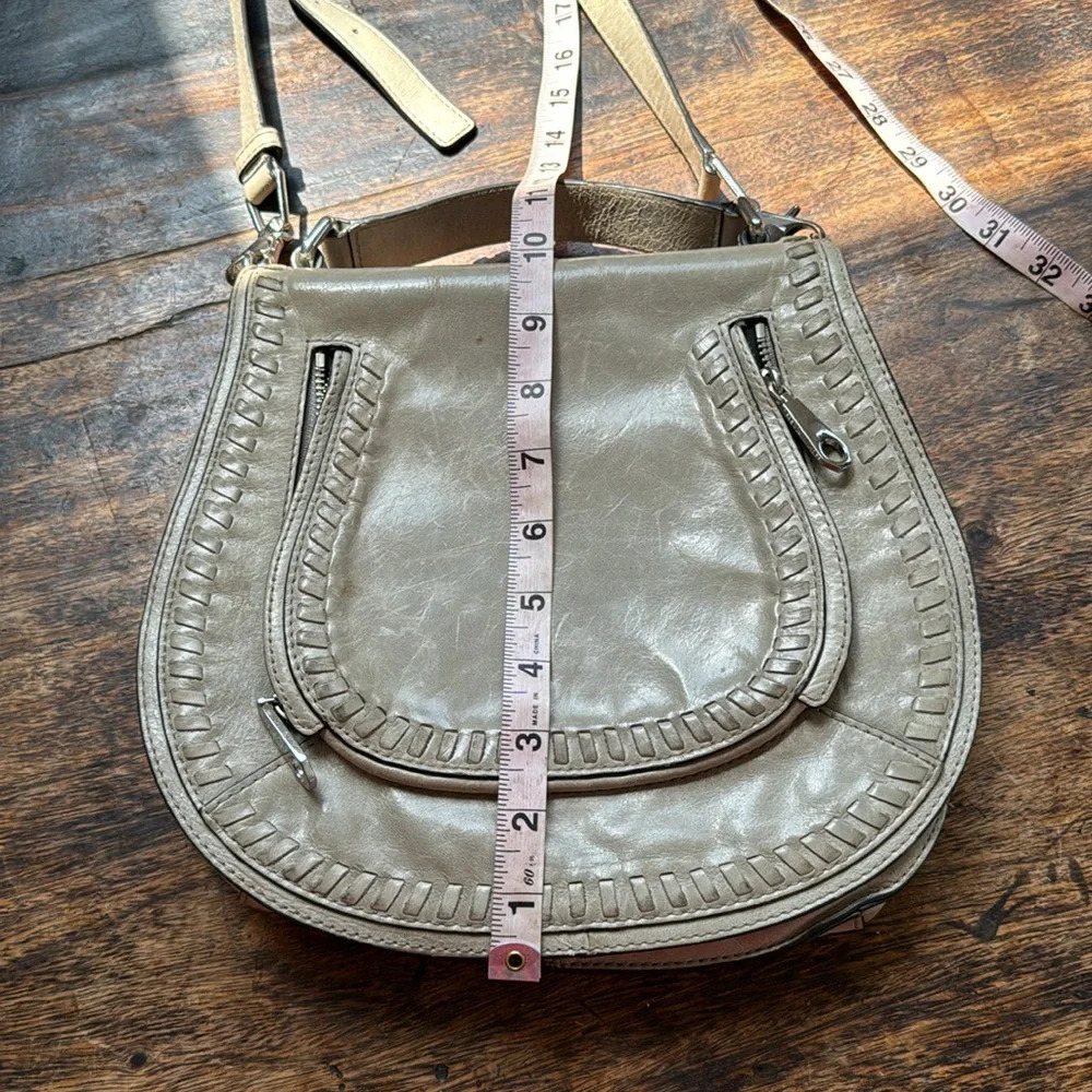 Rebecca Minkoff Vanity Saddle Bag in light Gray - Picture 11 of 12